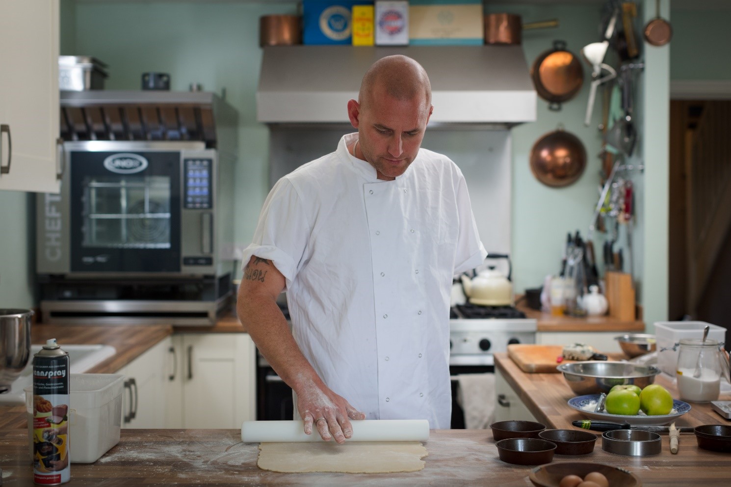 Pronteau HotKey® by Abode partners with top British chef, Ronnie Murray 